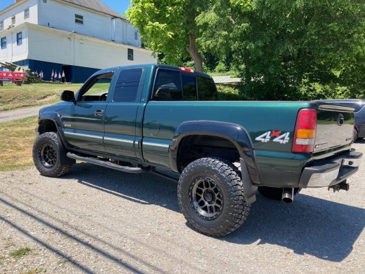2002 Silverado.jpg