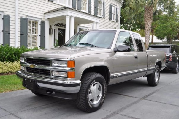 1998_chevrolet_silverado_c1500_1618528953746c0d034DSC_0354-scaled[1].jpg