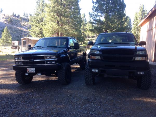 sitting next to my 1997 K2500HD (sold)